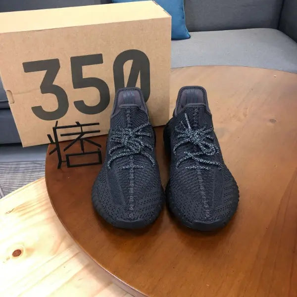 이지 부스트 350 V2 트리플블랙 논리플렉티브